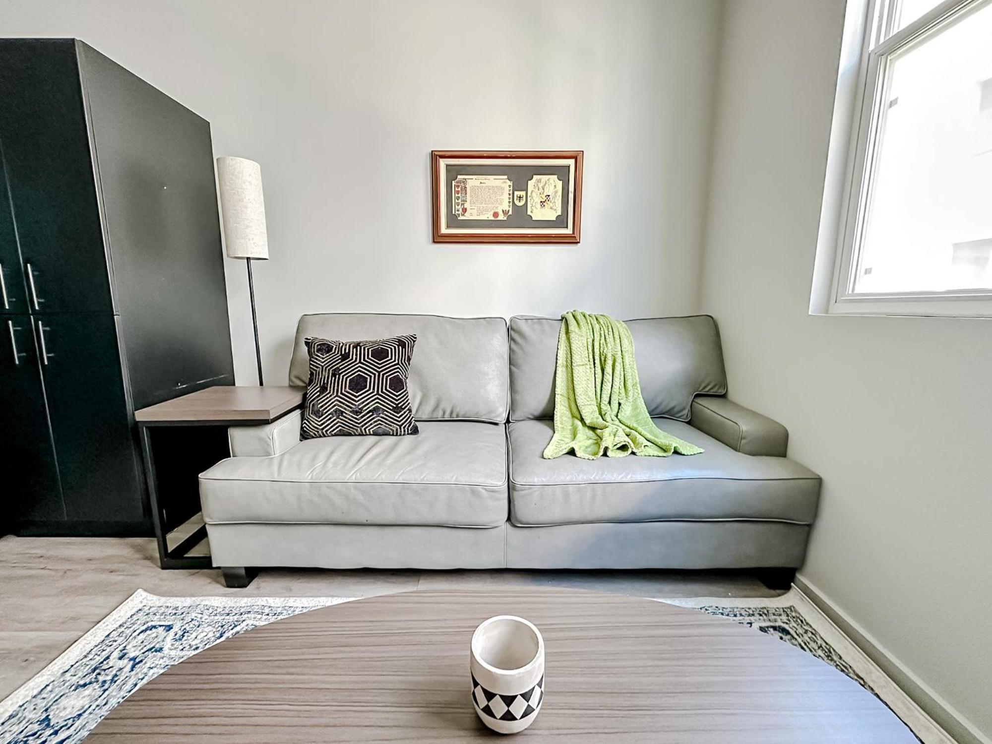 Sleepover 1Bd 1Ba Omaha Apartments Экстерьер фото